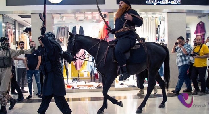 داعشی های مسخره به کوروش حمله کرده و مردم بیگناه را برای فروش فیلم مسخره تر وحشت زده کردند. 